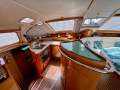 Privilege 435 Easy Cruise Model. 4 cabins / 2 hds.