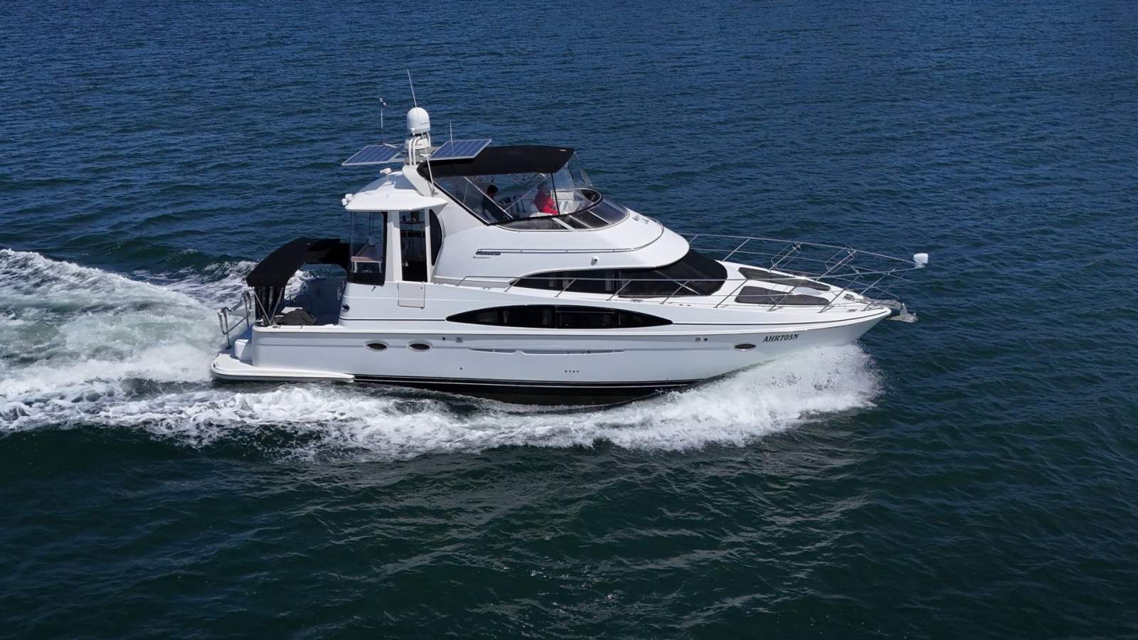 Carver 444 Motor Yacht