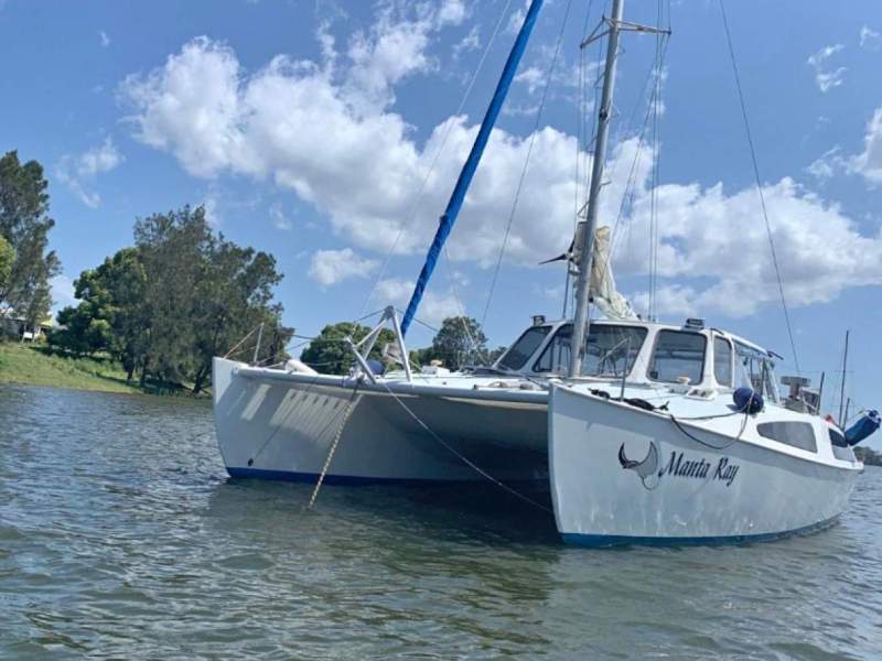32ft. Escape Sailing Cat.