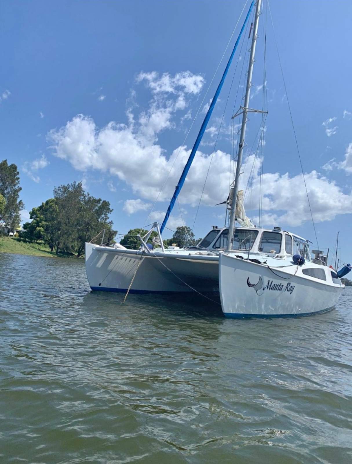 32ft. Escape Sailing Cat.