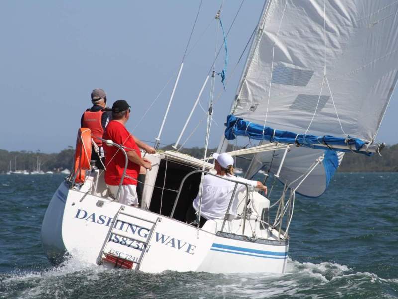 Hutton 28 Twilight sailing boat - Dashing Wave