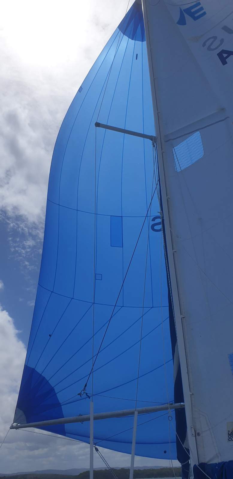 Hutton 28 Twilight sailing boat - Dashing Wave