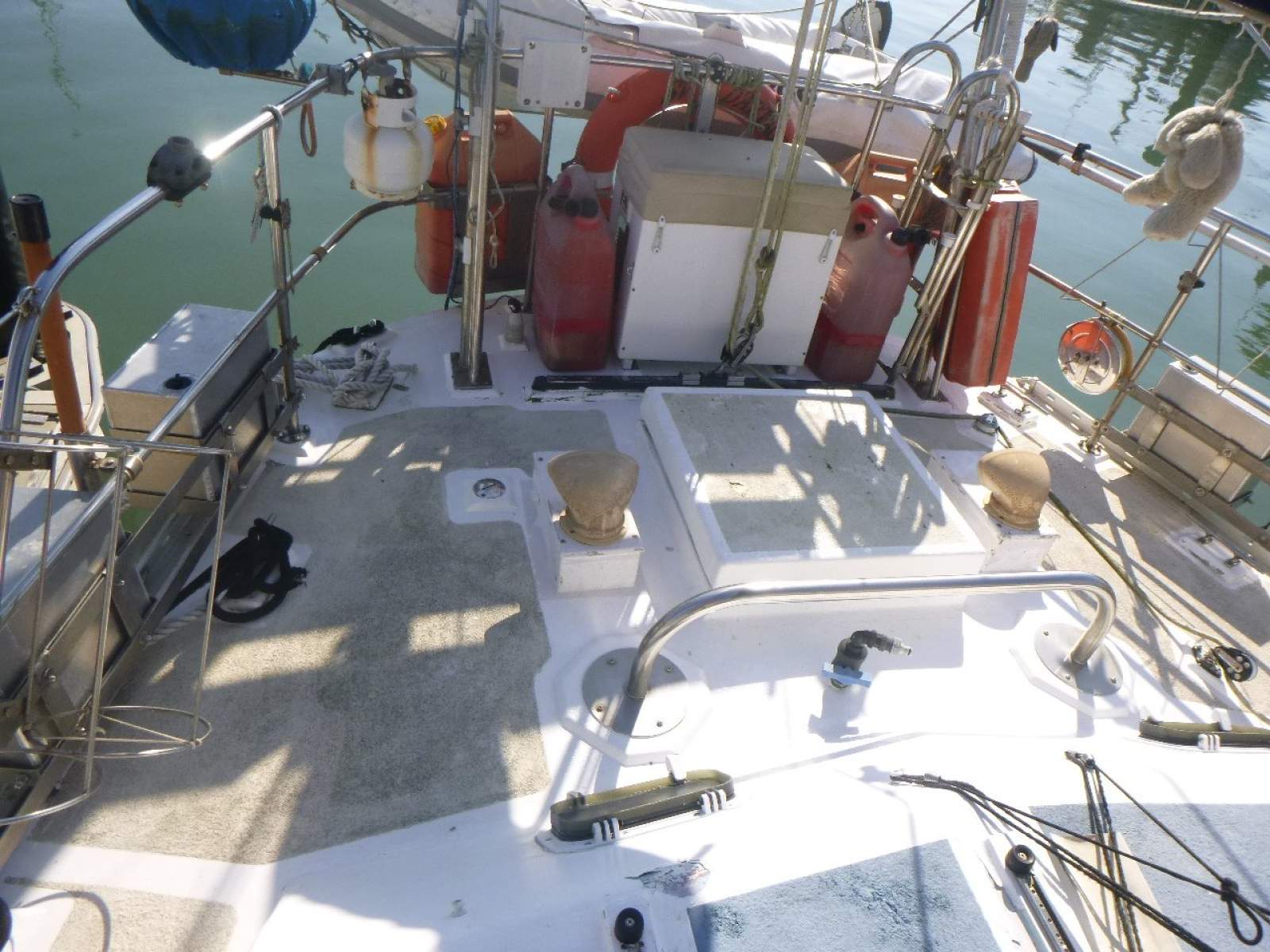 Bruce Roberts 36 Ketch