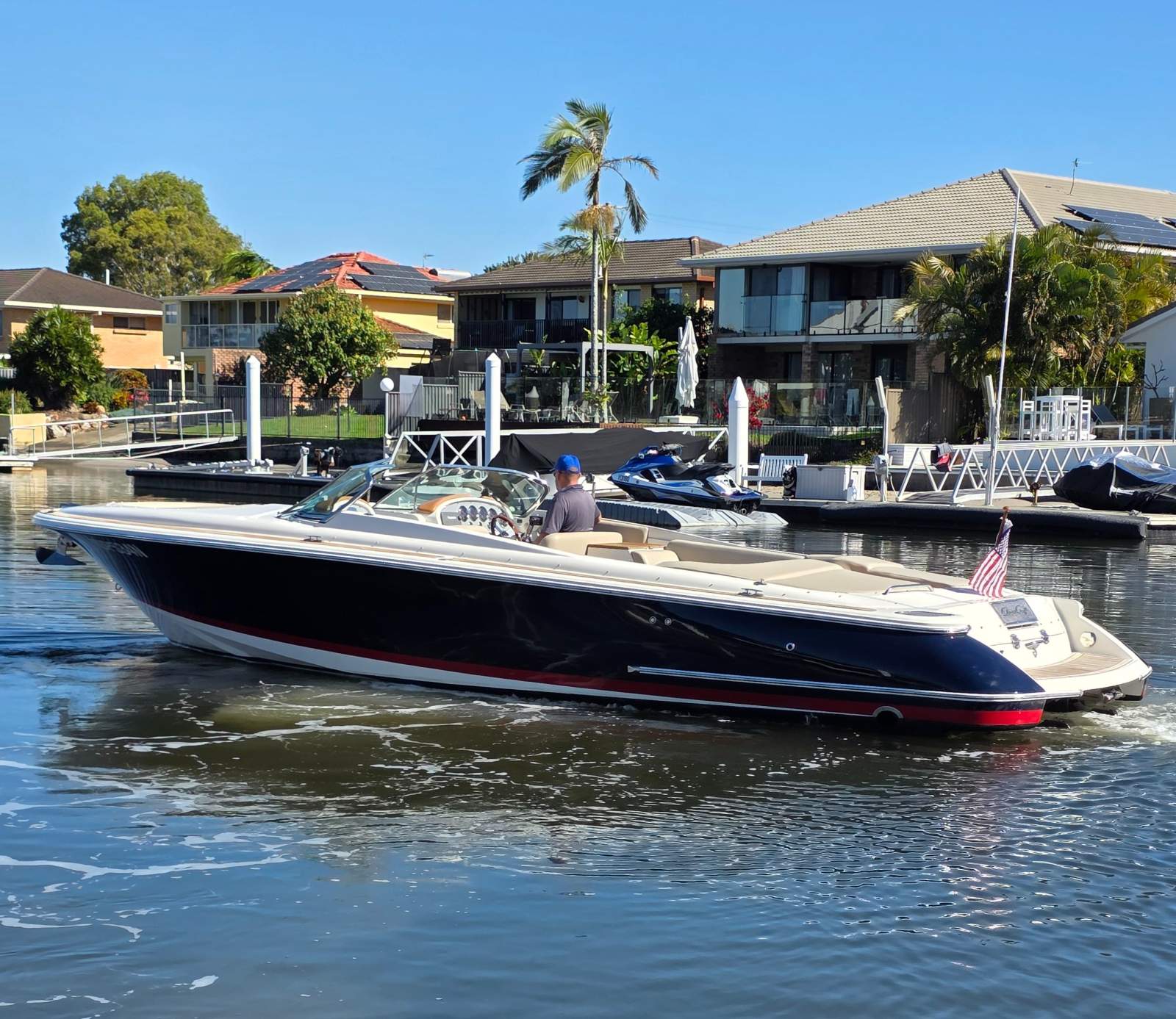 Chris Craft Launch 28
