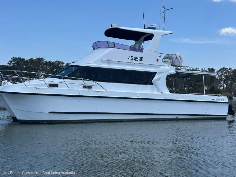 Noosa Cat 3900
