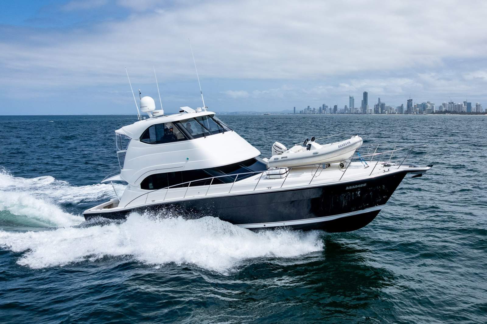 Riviera 51 Enclosed Flybridge