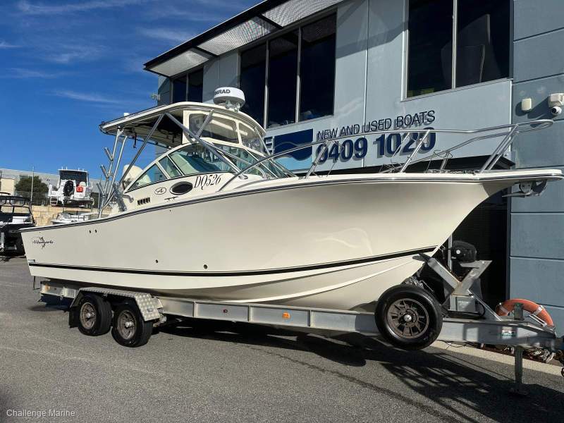 Albemarle 268 Express Fisherman with 310HP Diesel Motor
