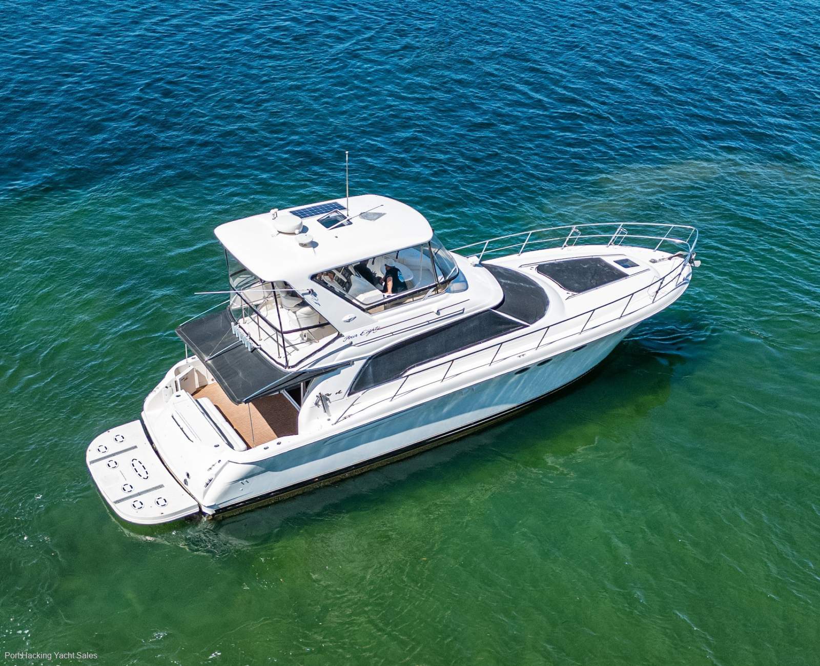 Sea Ray 480 Sedan Bridge