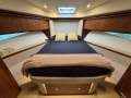 Riviera 5400 Sport Yacht