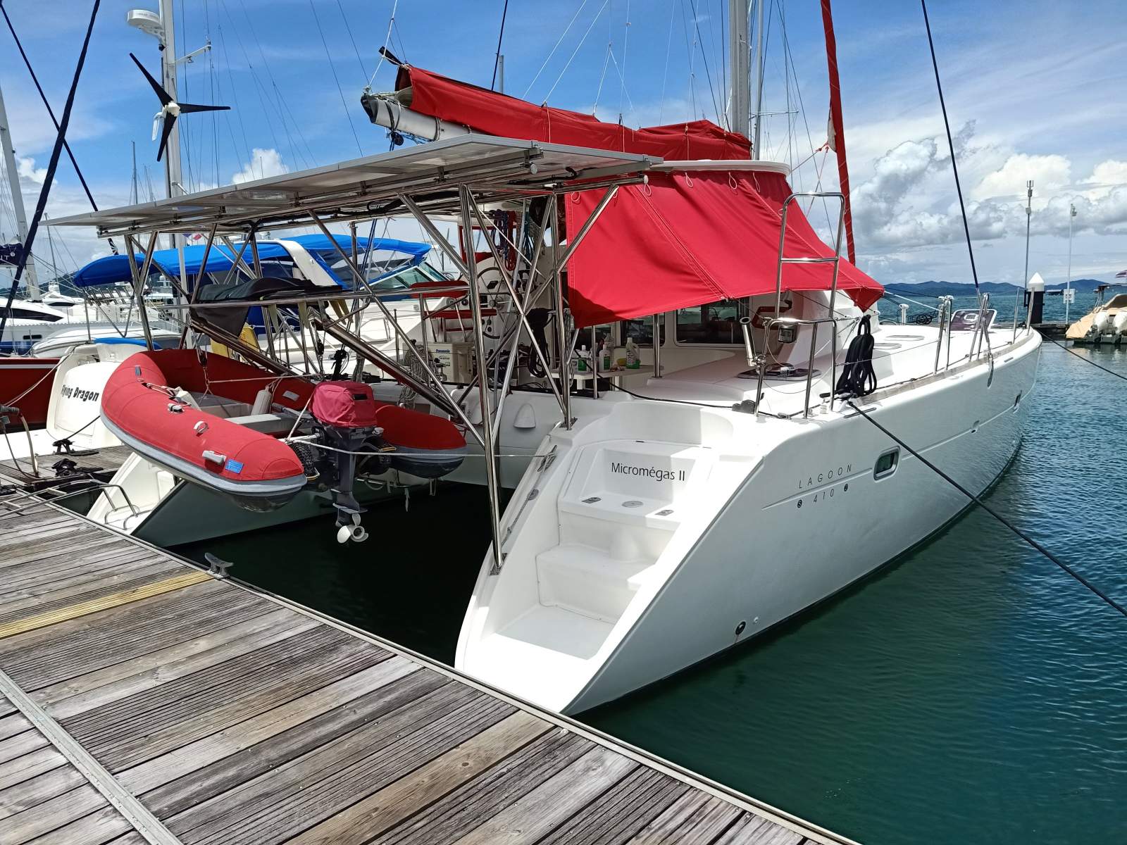 Lagoon 410 S2 Owner's version - 130,000 EUR refit expenditure