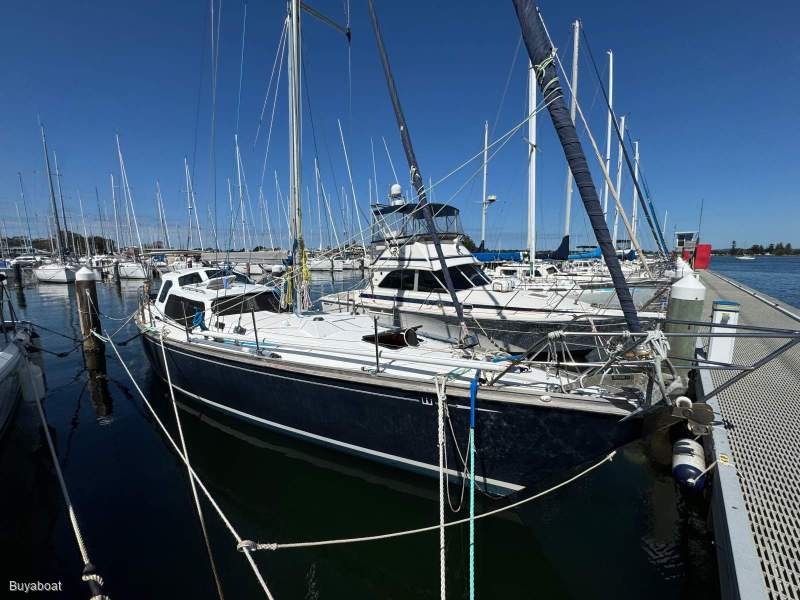 Warwick 46 Deck Saloon All new rigging, just antifouled