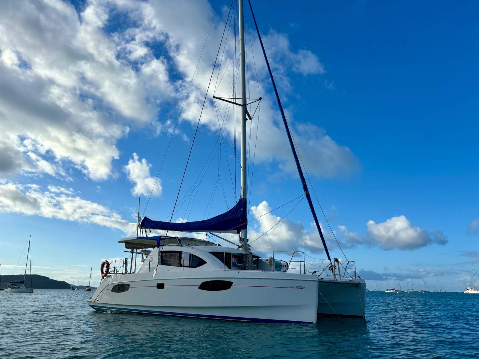 Leopard Catamarans 384