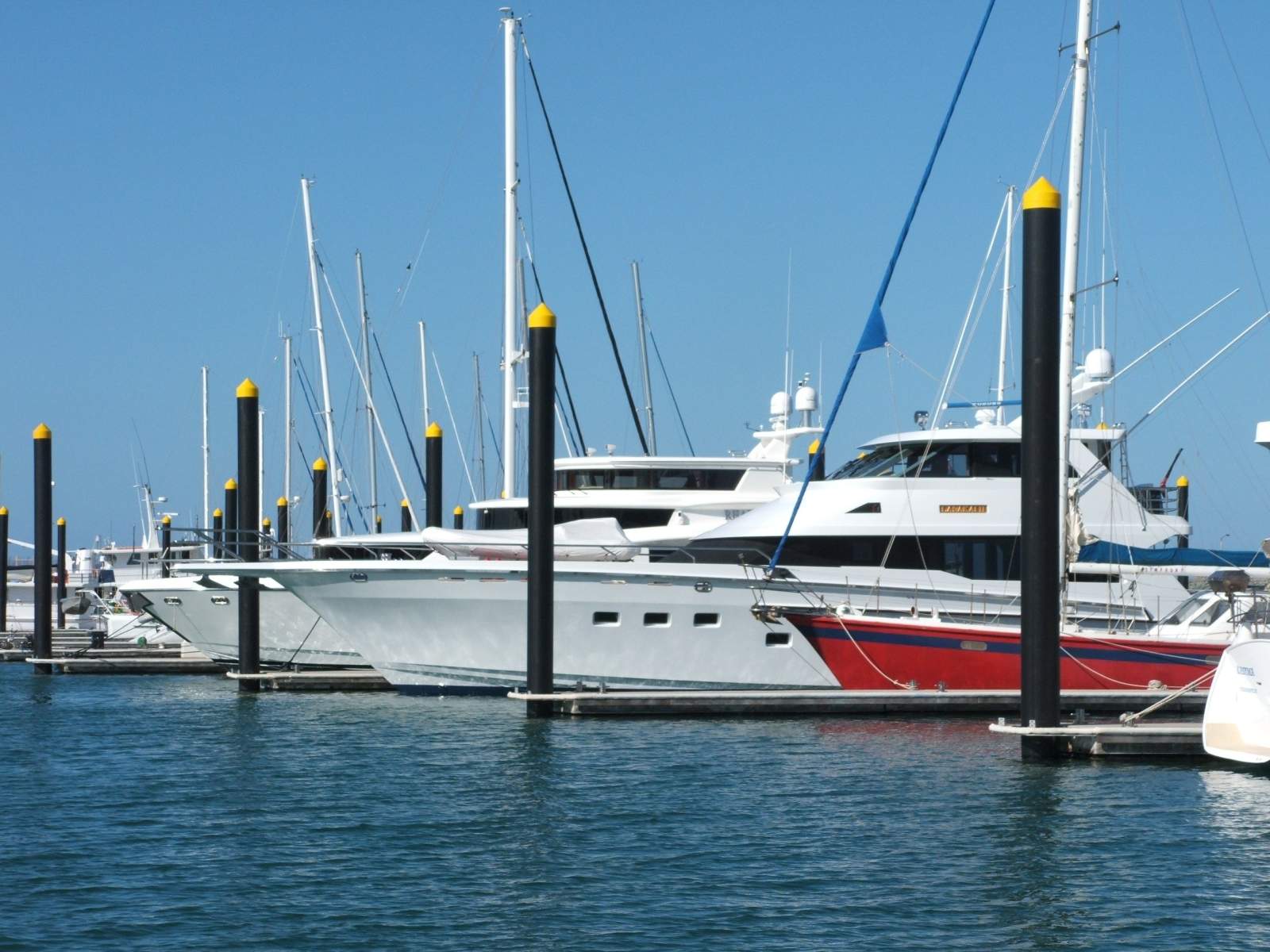 22 metres on Z arm - the sporty arm.