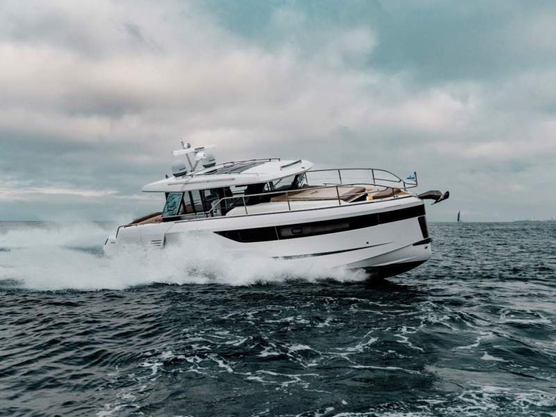 Wellcraft 44 Explorer