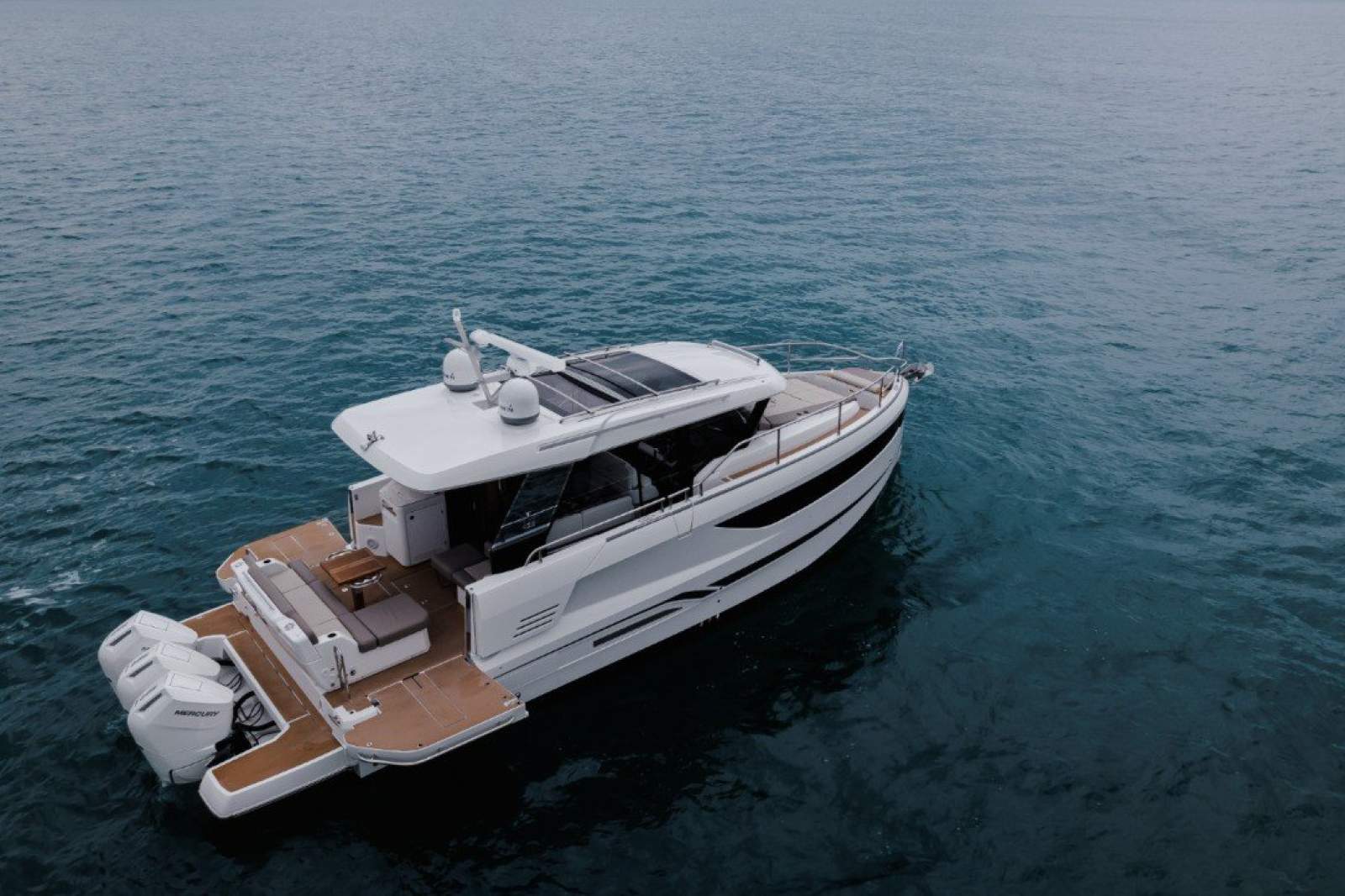 Wellcraft 44 Explorer