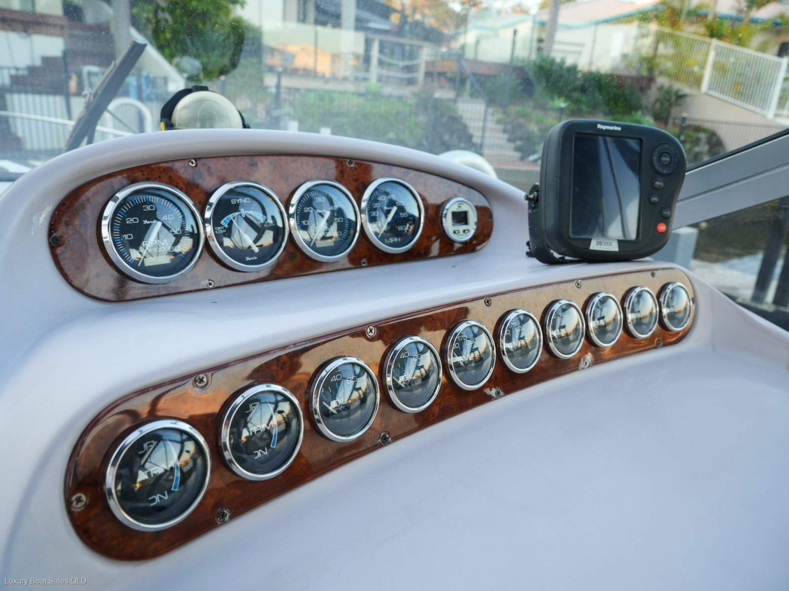 Regal Commodore 292