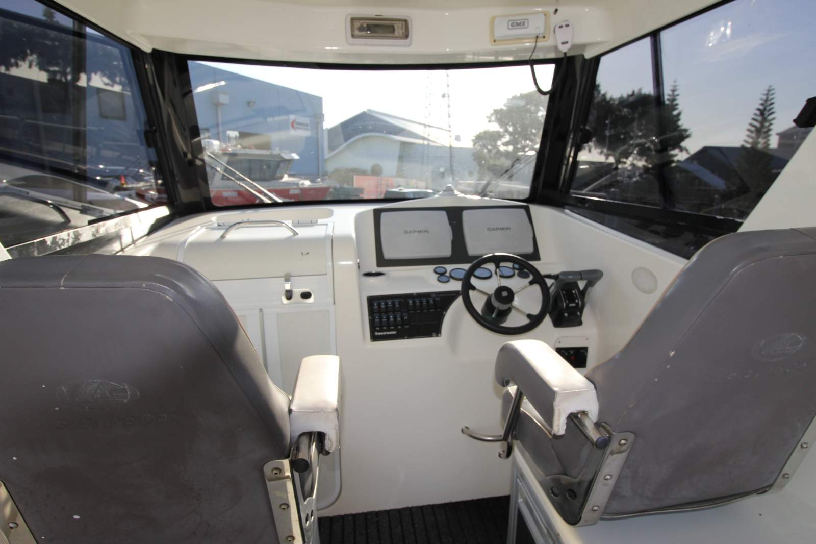 Leisurecat 8000 Sportsfisher