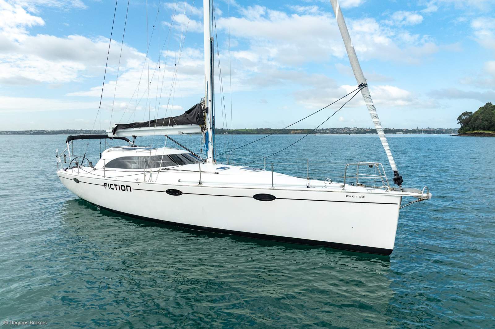 Elliott 1350 Tourer