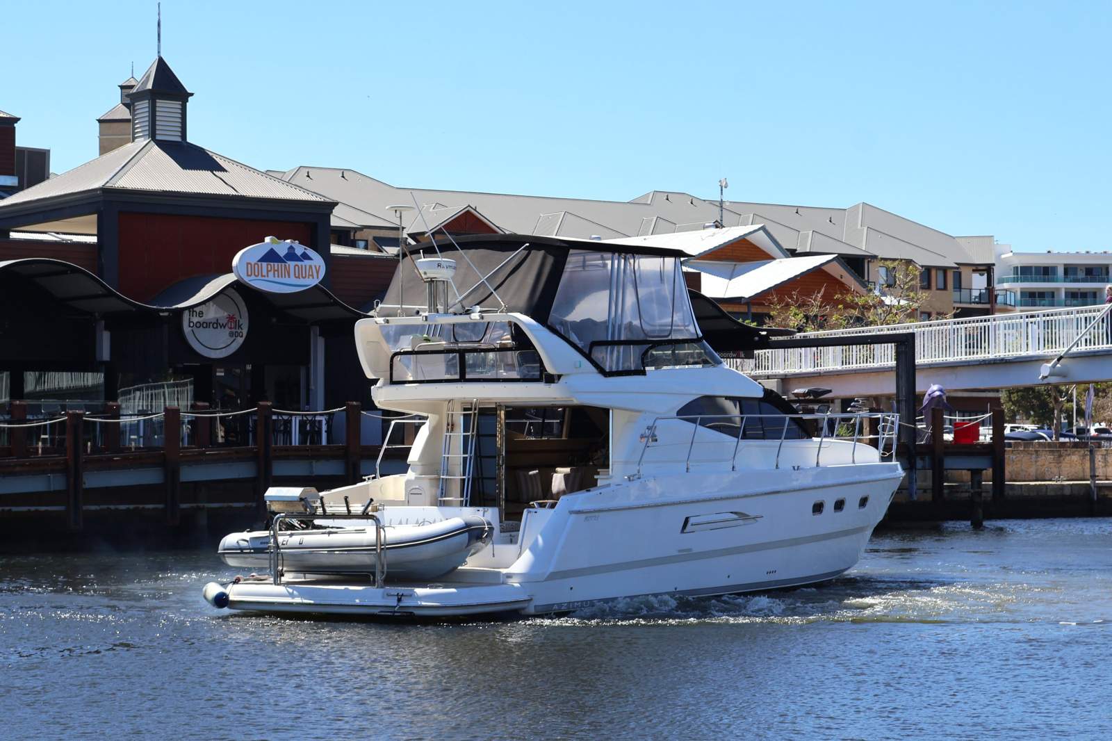 Azimut 43 Flybridge - Ready To Go!