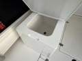 Caribbean 2300:Ice box / storage