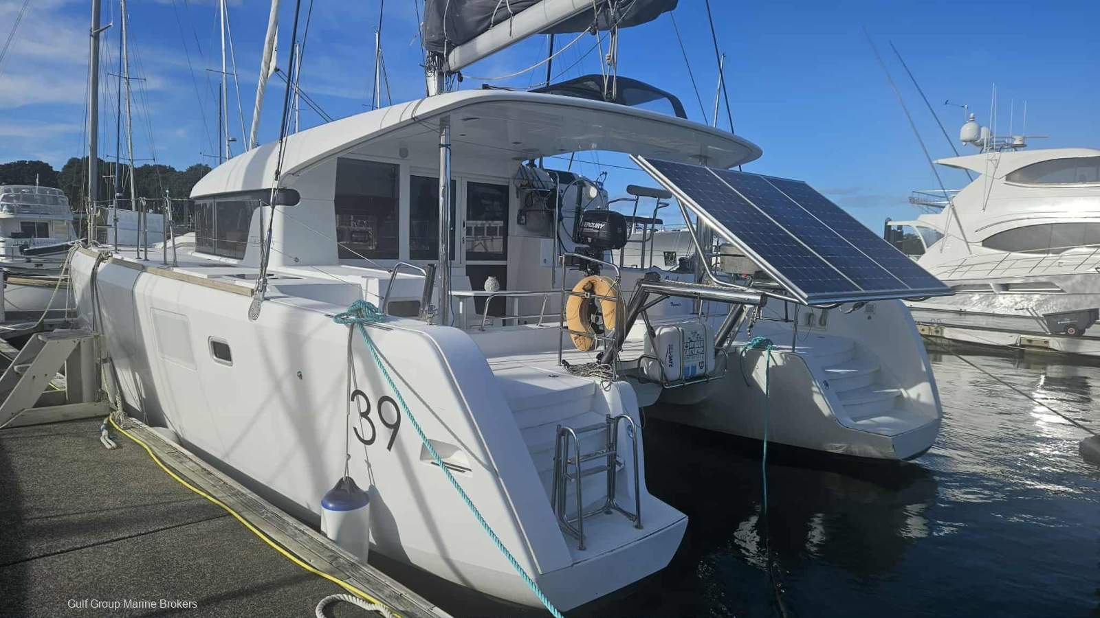 Lagoon 39