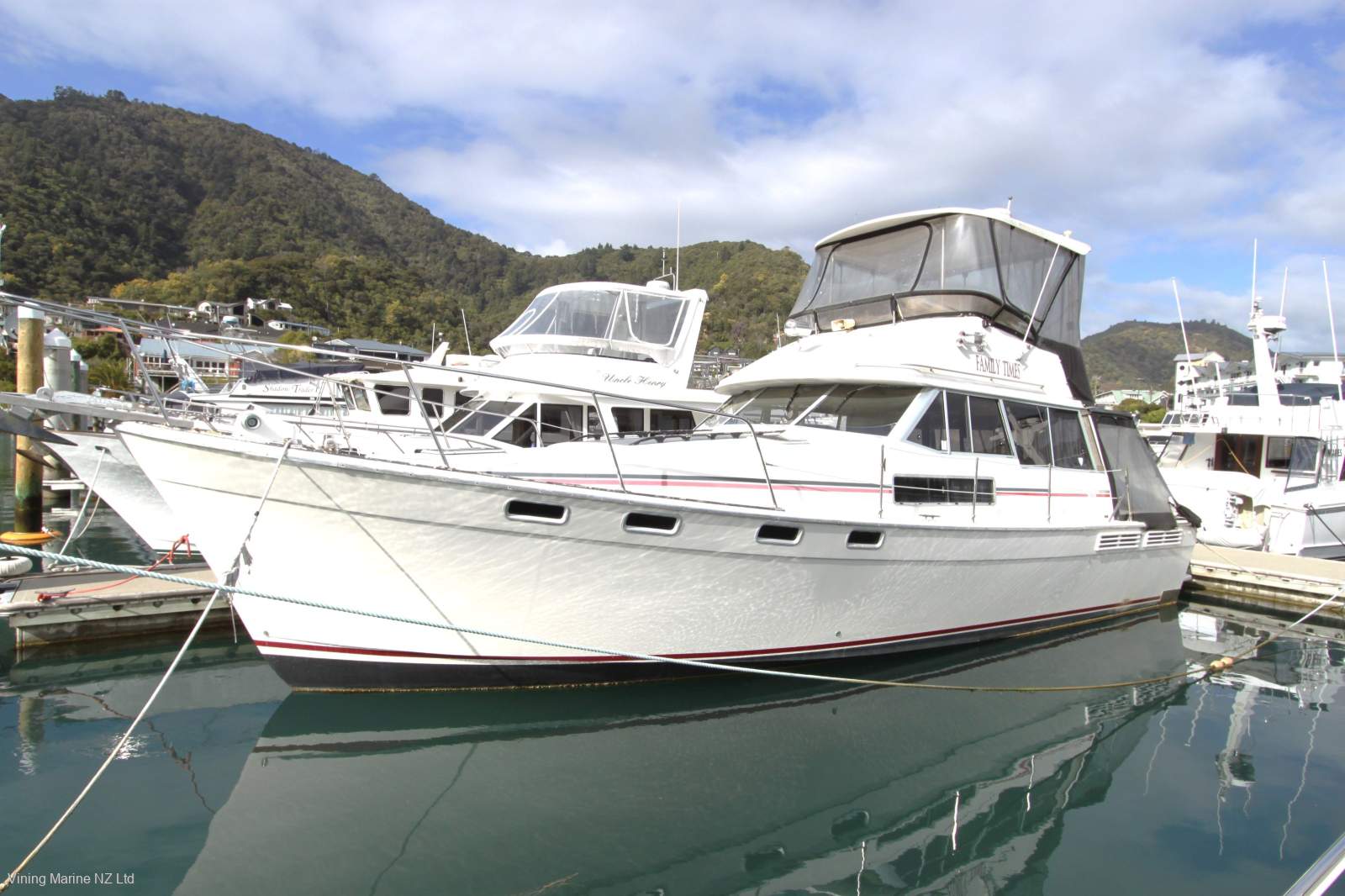 Bayliner 3888 FlyBridge