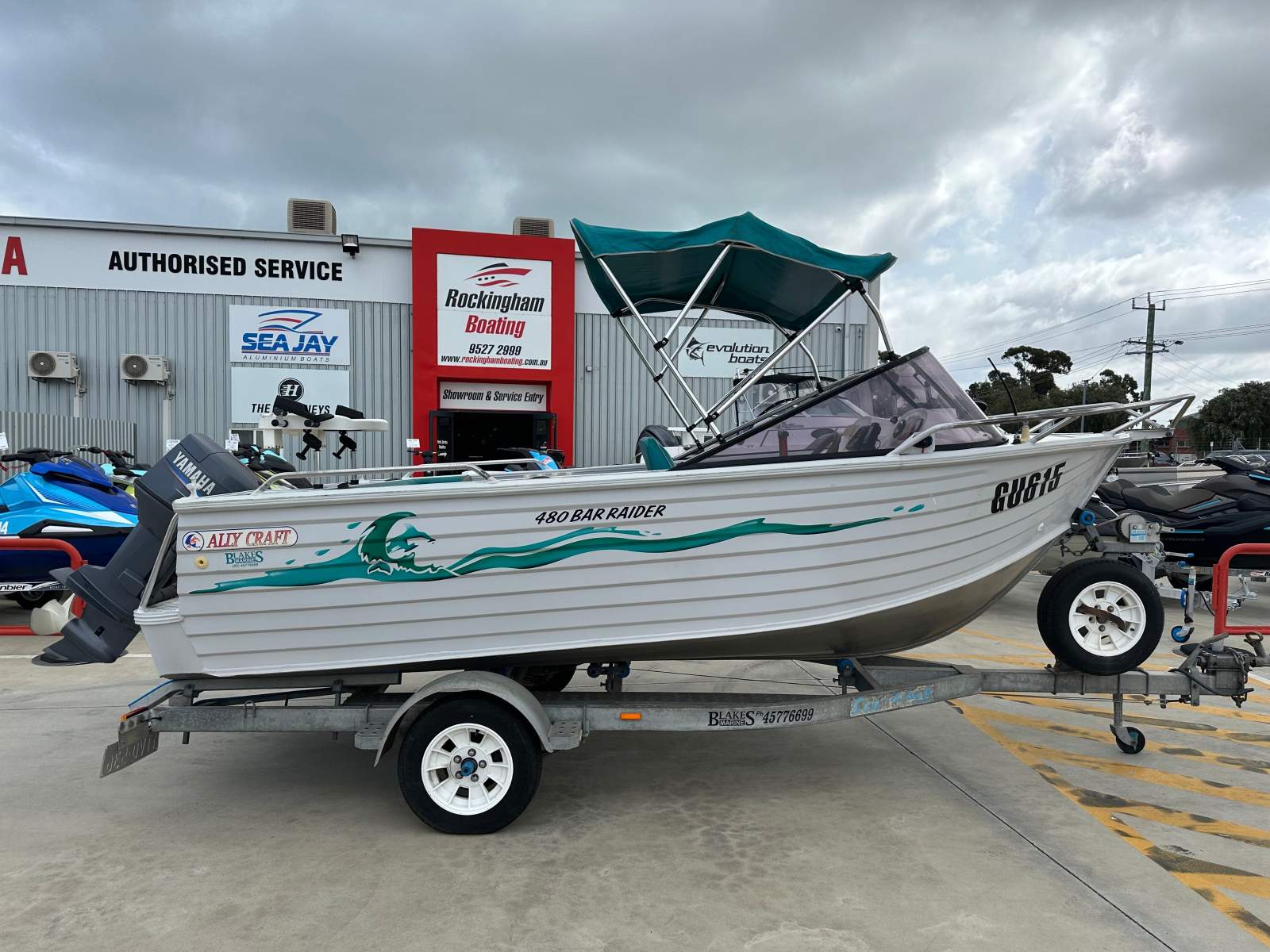 Ally Craft 4.80 Bar Raider