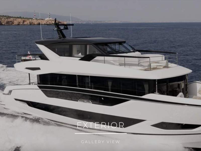Sunseeker Ocean 82 Enclosed