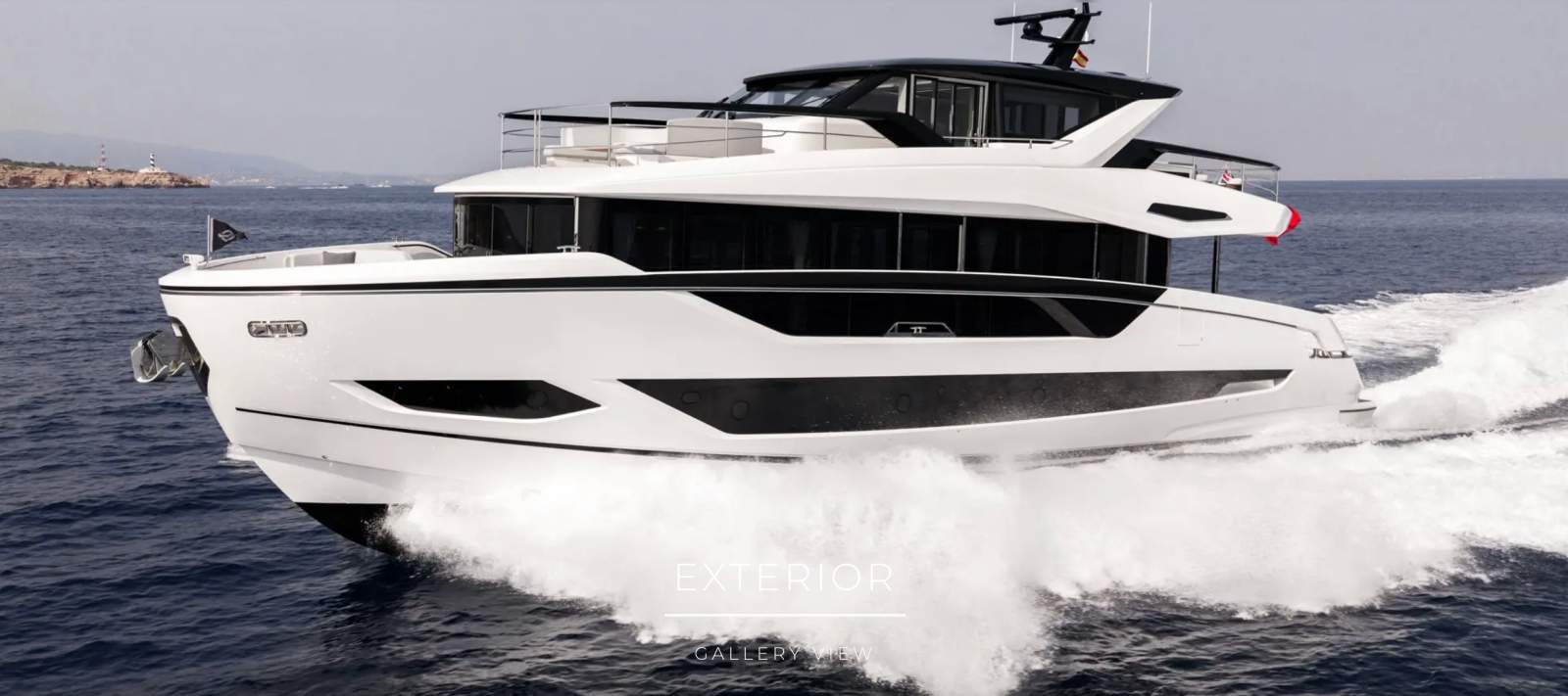 Sunseeker Ocean 82 Enclosed Sunseeker Ocean 82 Enclosed