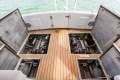 2005 Coral Marine Hammer 33 Sports Cabin