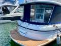 Cuddles 35 Resort Flybridge