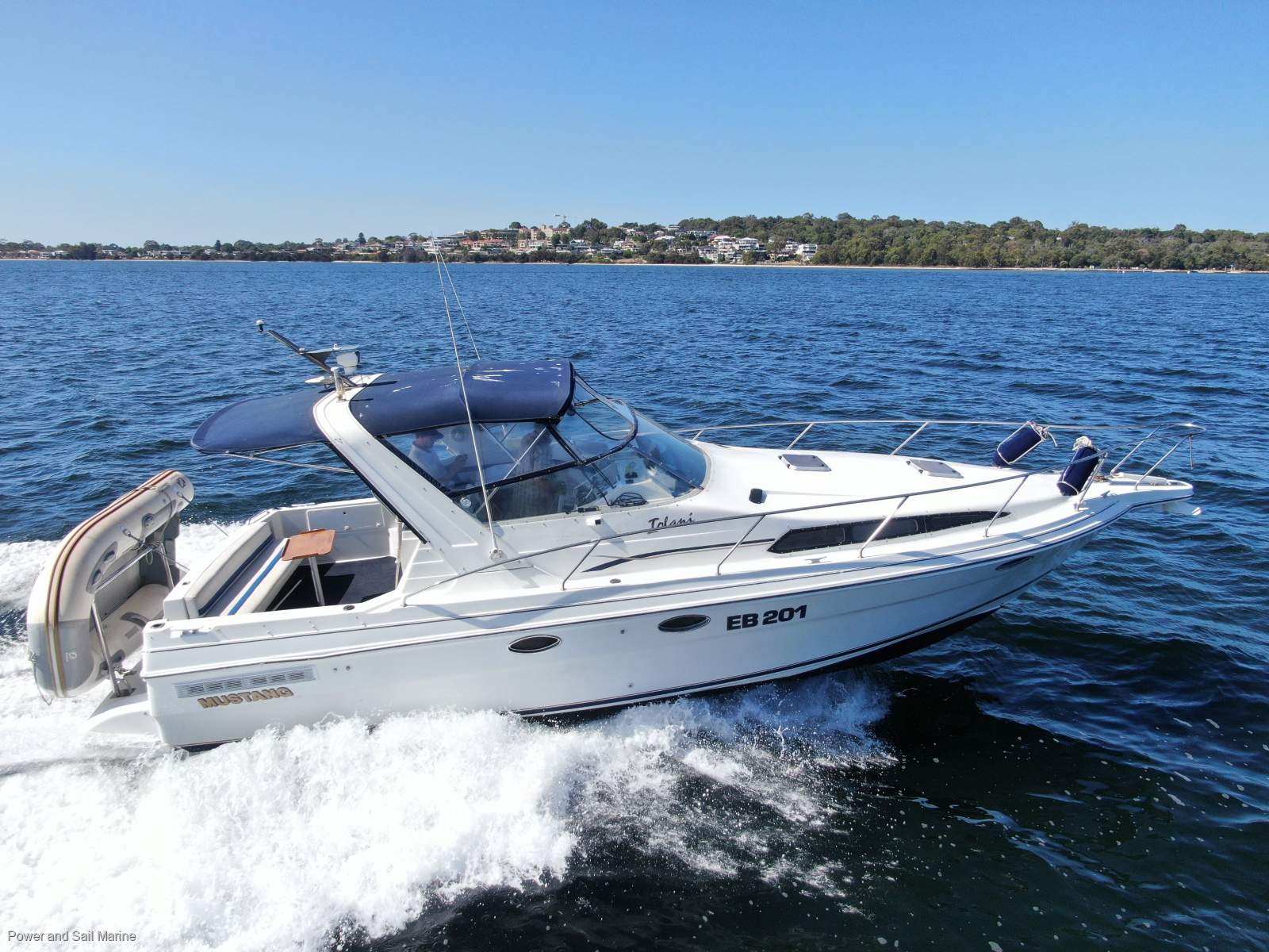 Mustang 3200 Wide Body Sports Cruiser