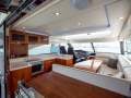 Riviera 4800 Sport Yacht Riviera 4800 Sport Yacht