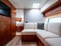 Riviera 4800 Sport Yacht Riviera 4800 Sport Yacht