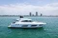 Riviera 4800 Sport Yacht Riviera 4800 Sport Yacht
