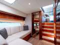 Riviera 4800 Sport Yacht Riviera 4800 Sport Yacht