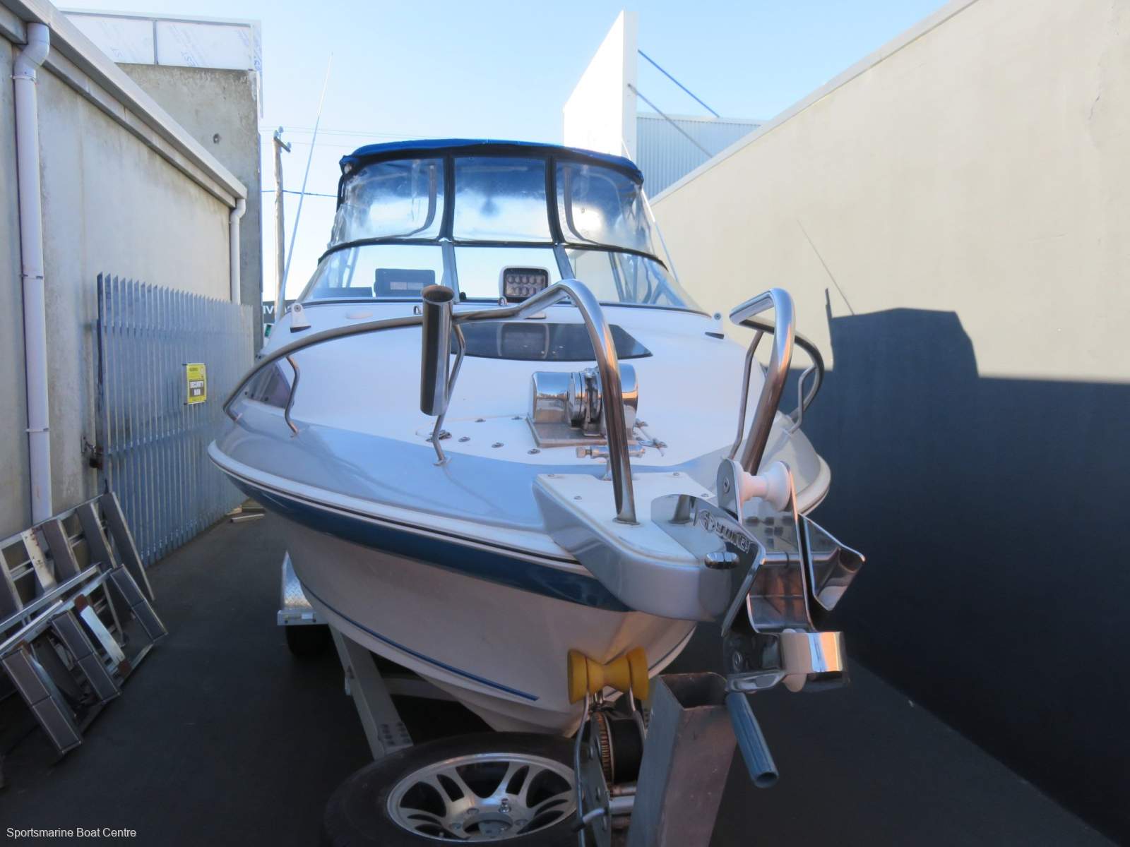 Haines Signature 650F