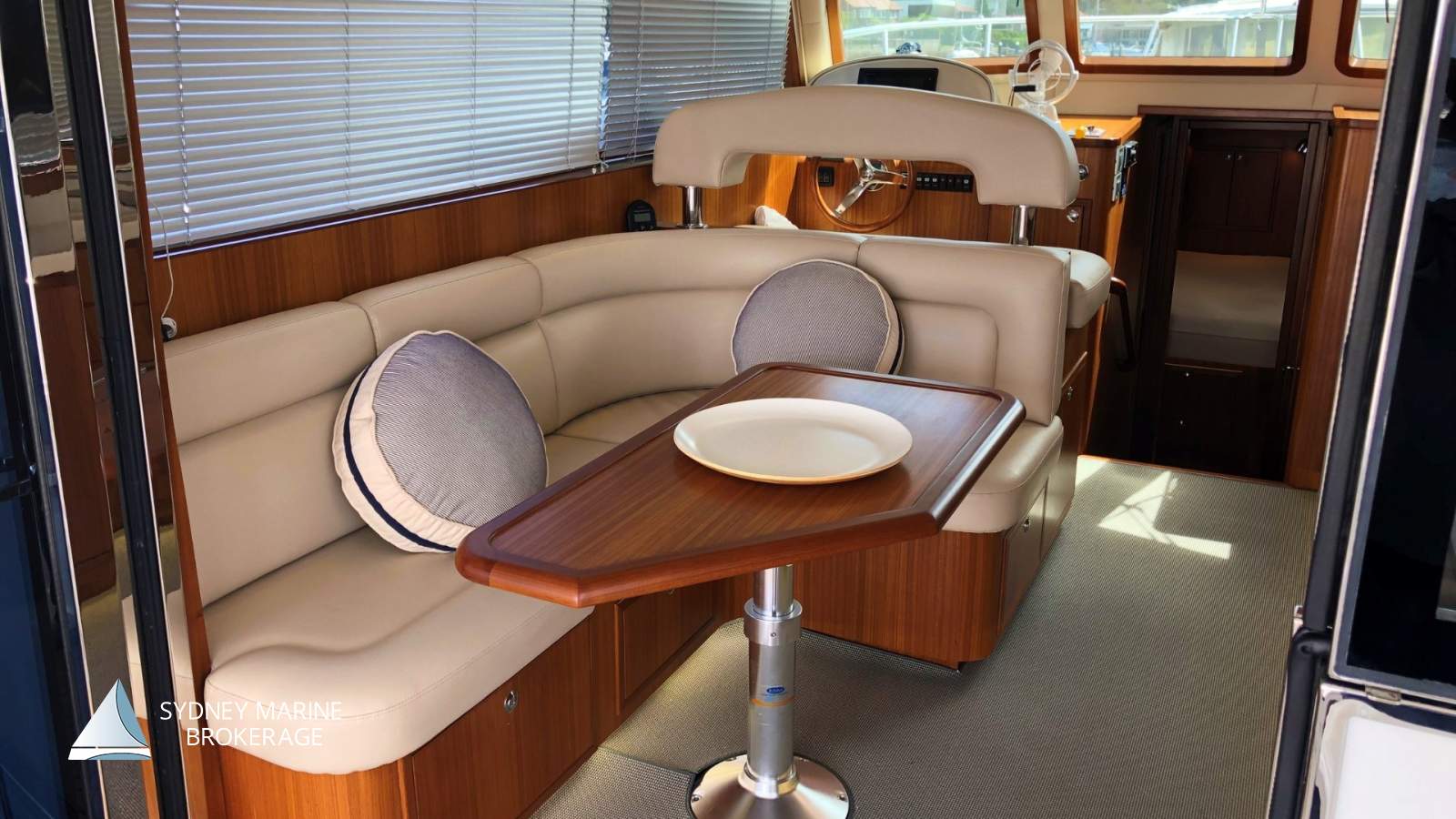 Fairway 37 Sedan:3 Sydney Marine Brokerage Fairway 37 For Sale