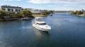 Sealine F37