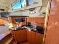 Sealine F37