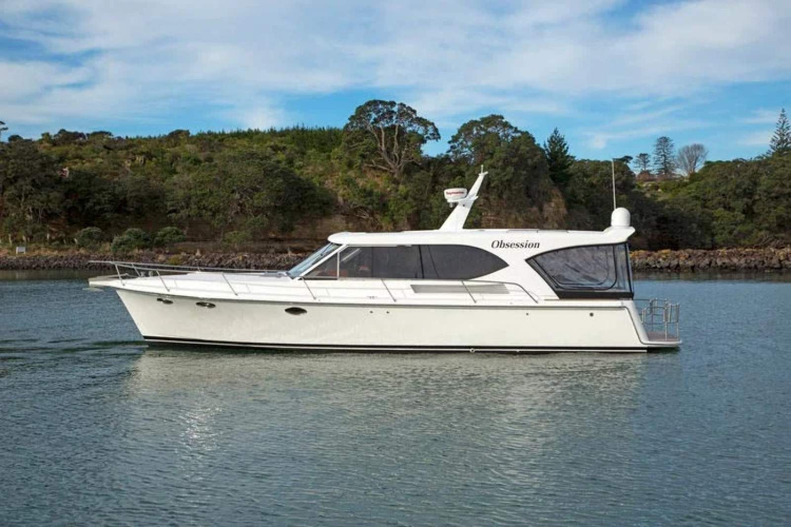 Salthouse Corsair 44