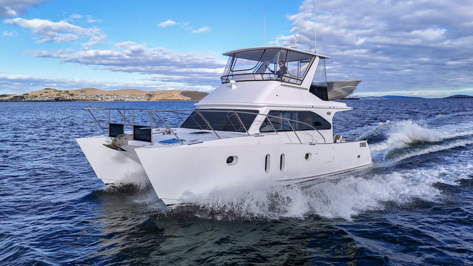 MEC Yachts 12.5 Powercat EXCEPTIONAL BUILD, FANTASTIC CONDITION!!