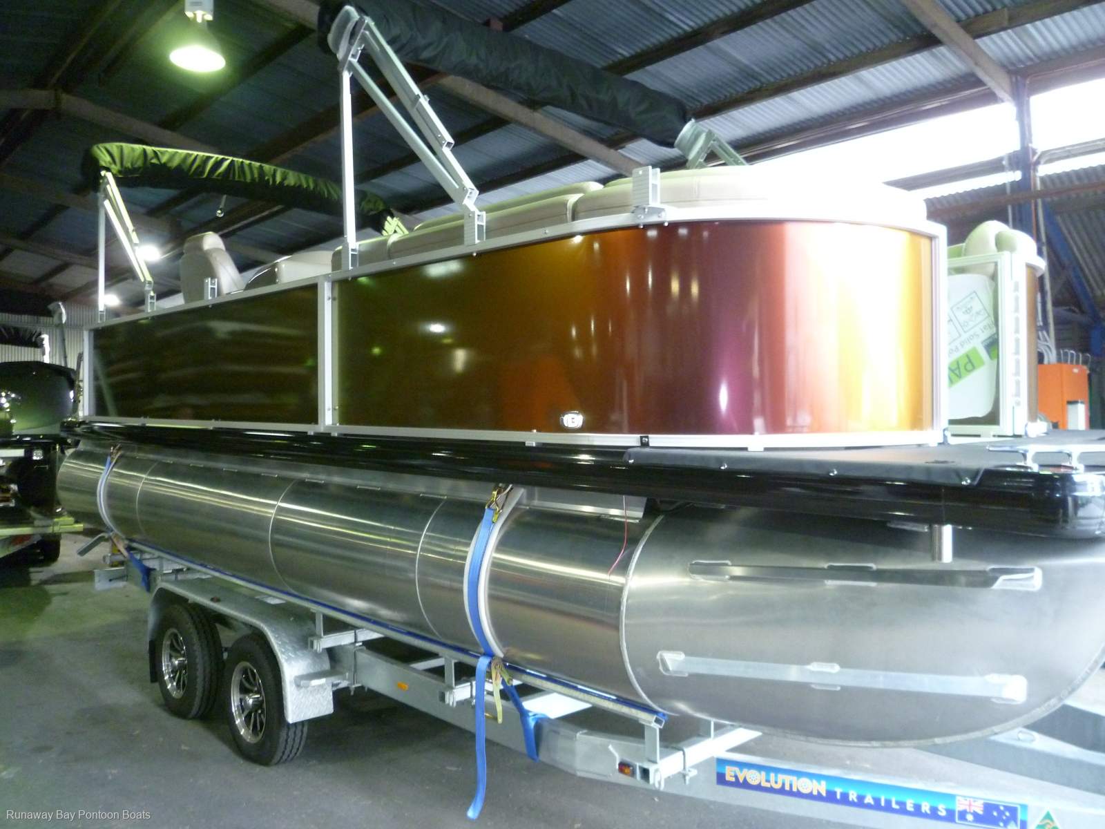 Runaway Bay Pontoon Boats 22 Twin Hull