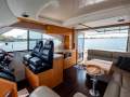 Riviera 4400 Sport Yacht Series II Riviera 4400 Sport Yacht Series II