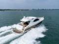 Riviera 4400 Sport Yacht Series II Riviera 4400 Sport Yacht Series II