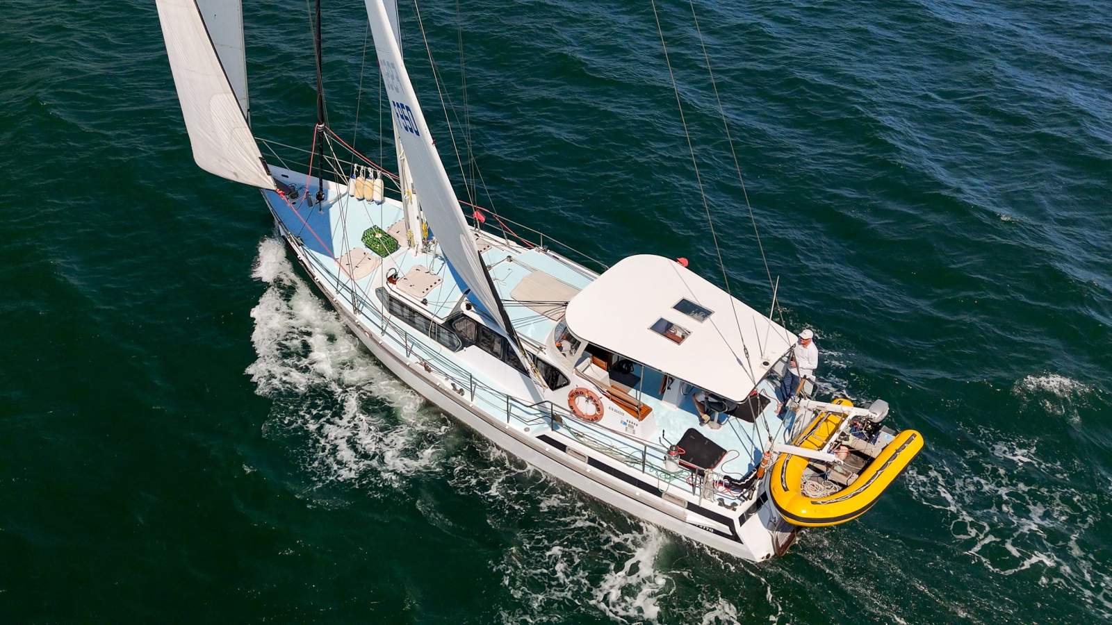 John Pugh Windstar ~ Turn-Key live aboard cruising yacht