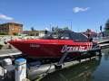 Calibre 9M Jetboat
