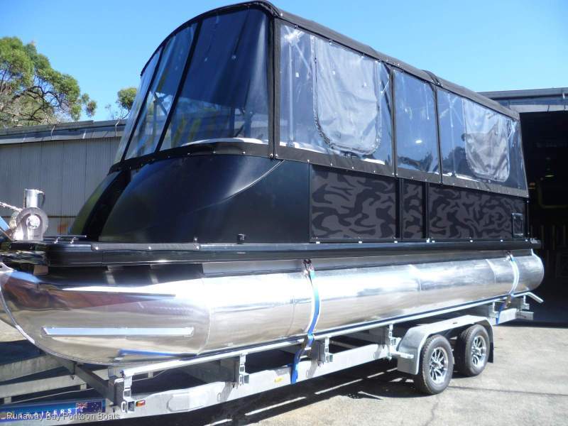 Runaway Bay Pontoon Boats 24ft Tri-hull Luxury Sports