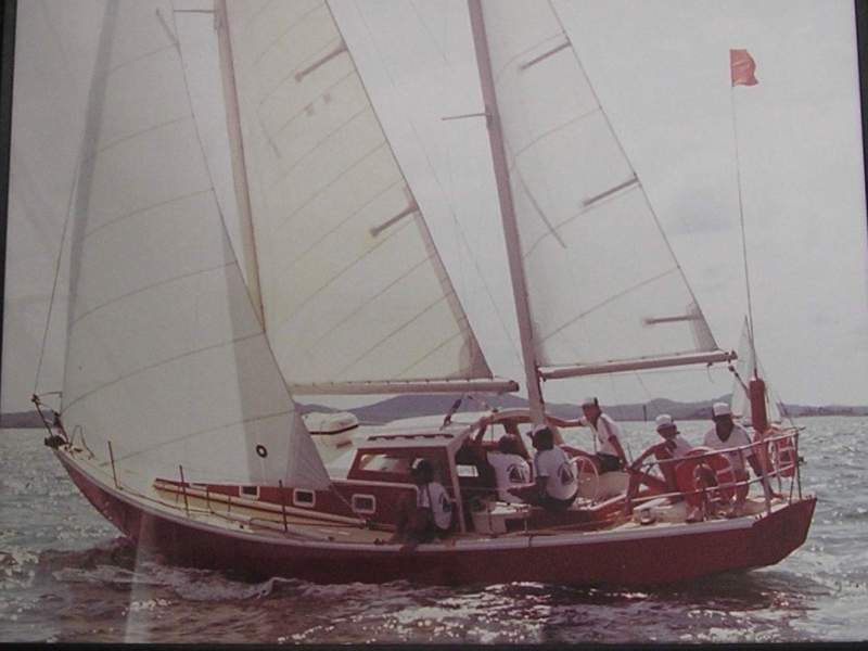 Alan Payne Ampopetta 38 Project boat. Free.