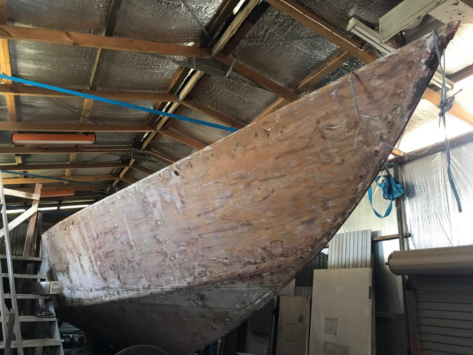 Alan Payne Ampopetta 38 Project boat. Free.